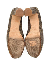 Load image into Gallery viewer, Raffia Tweed &amp; Patent Leather Heels Size 39
