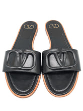 Load image into Gallery viewer, Leather Slides Size 39
