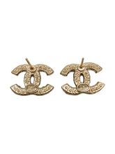 Load image into Gallery viewer, Interlocking CC Costume Earrings
