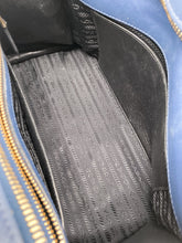 Load image into Gallery viewer, Small Saffiano Handbag
