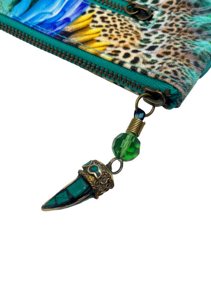 'Jungle Flight' Clutch Size M
