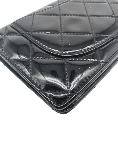 Patent Leather Diamond Quilted Wallet