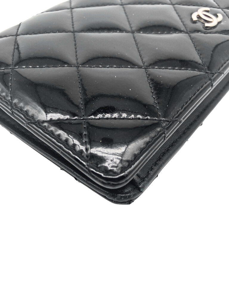 Patent Leather Diamond Quilted Wallet