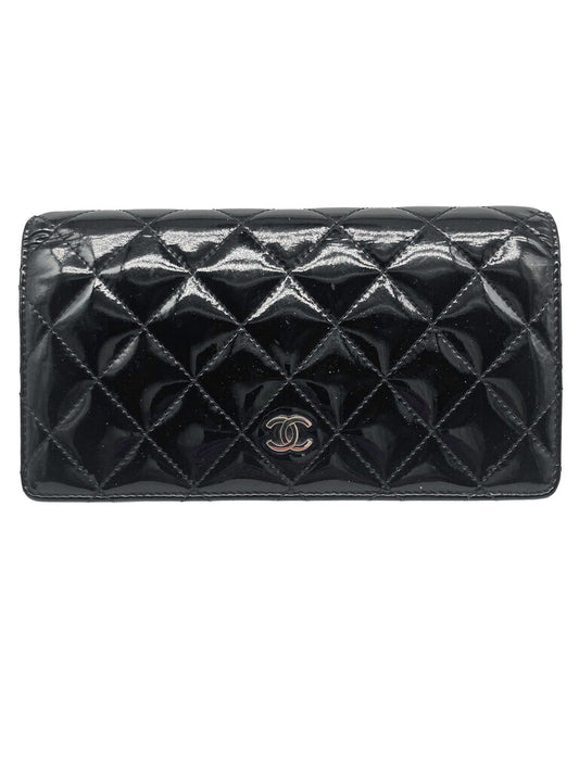 Patent Leather Diamond Quilted Wallet