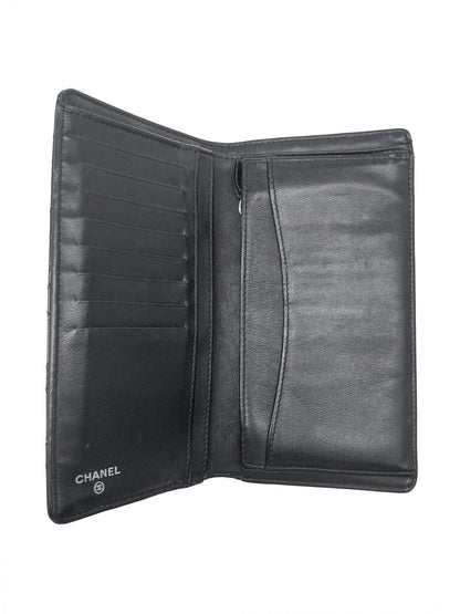 Patent Leather Diamond Quilted Wallet