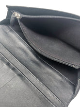 Load image into Gallery viewer, Patent Leather Diamond Quilted Wallet
