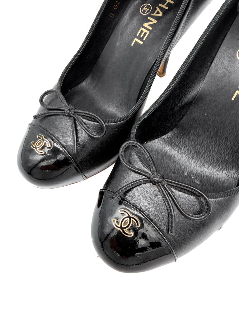 Black 'Bow' Heels Size 36.5C