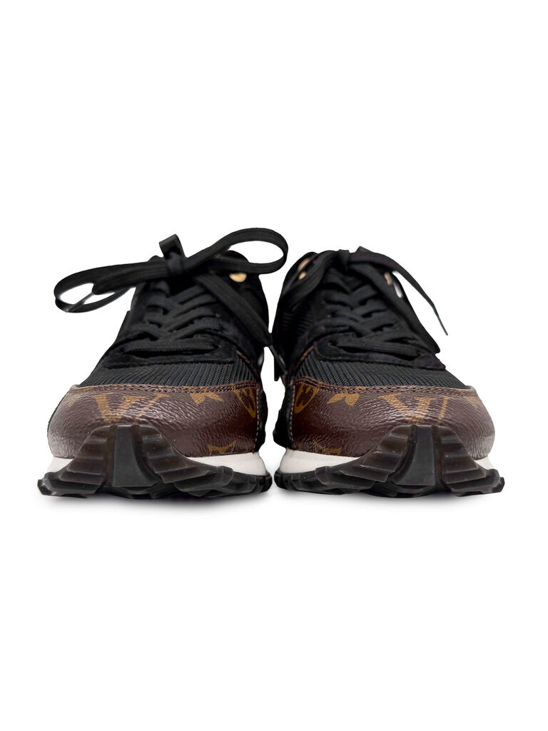 Run Away Sneakers Size 36