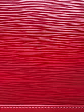 Load image into Gallery viewer, Alma GM Epi Leather Handbag
