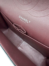 Load image into Gallery viewer, Classic Lambskin Double Flap Jumbo Shoulder Bag
