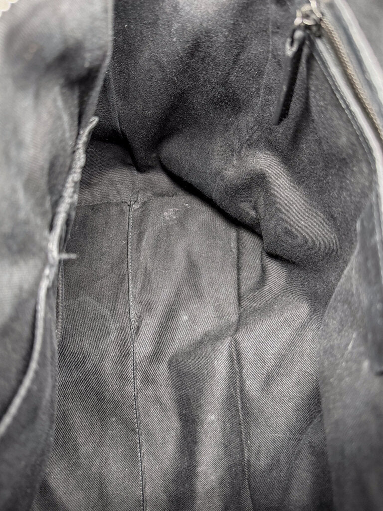 'Antigona' Medium Leather Handbag