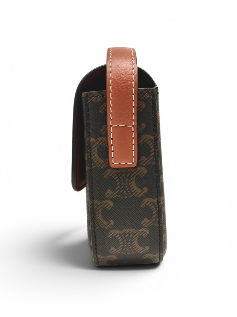 Multipochette Triomphe Shoulder Bag