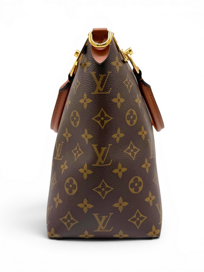 V Tote MM Bag