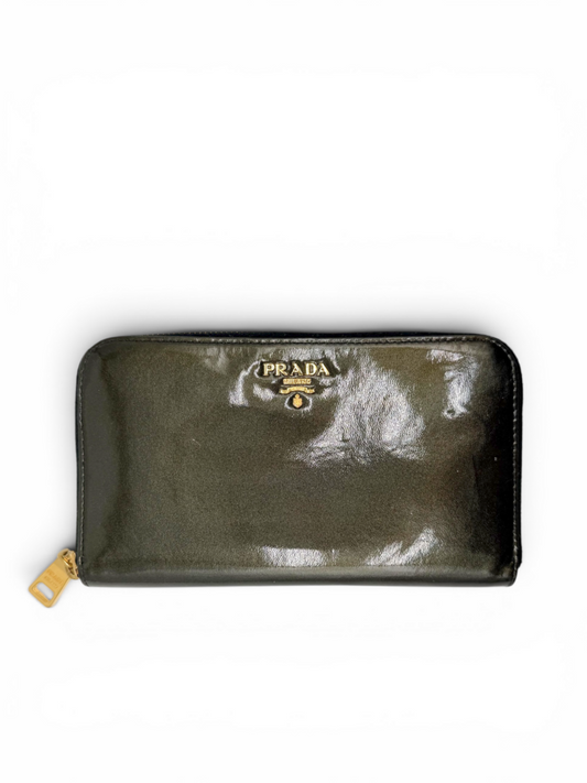 Patent Leather Zip Around Wallet & Box