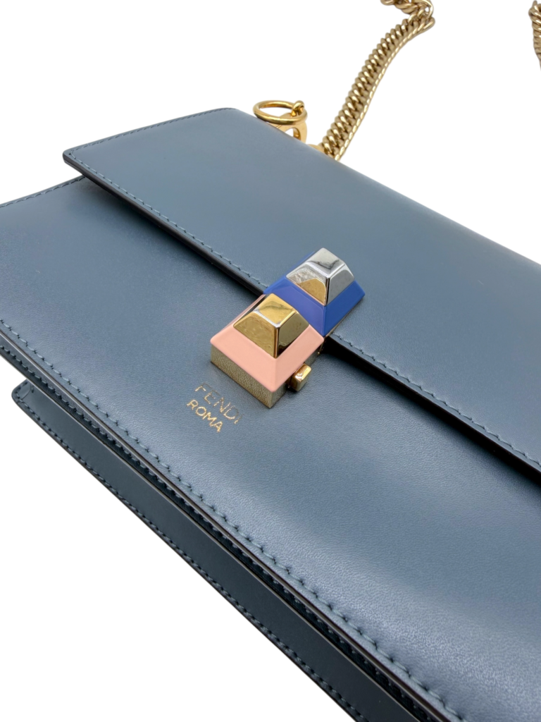 'Kan I' Small Flap Leather Bag