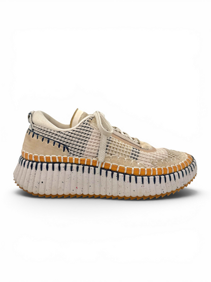 Nama sneakers Size 40