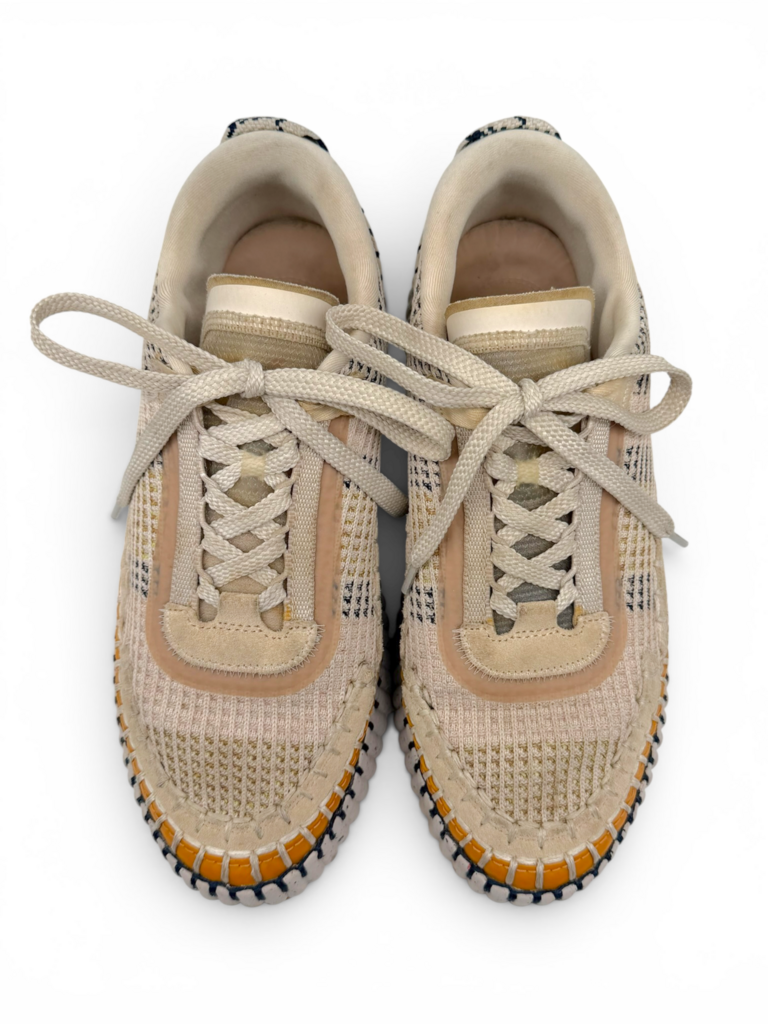 Nama sneakers Size 40