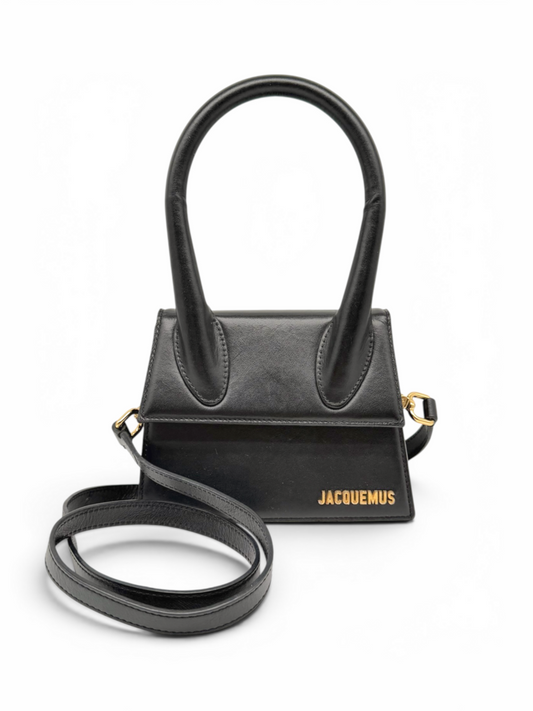 Le Chiqueto Moyen Leather Bag With Crossbody Strap & Dust Bag