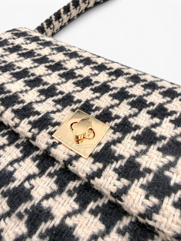 Knit Houndstooth Handbag With Dust Bag