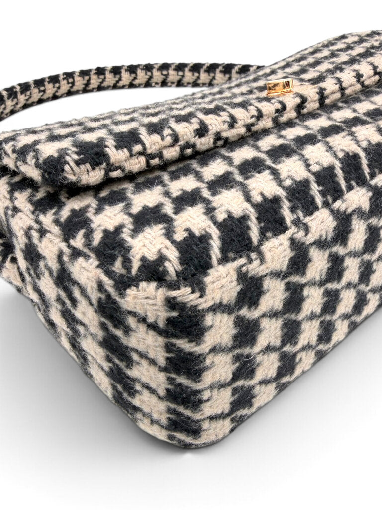 Knit Houndstooth Handbag With Dust Bag