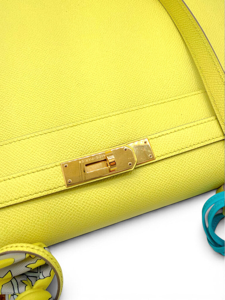 Kelly 32 Sellier Bag in Epsom Leather With Accessories & Dust Bag