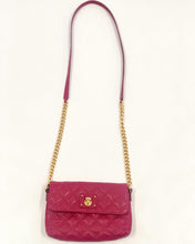 Load image into Gallery viewer, Marc Jacobs Quilted Crossbody Bag

