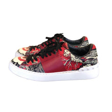 Load image into Gallery viewer, Valentino Sneakers Size 38
