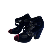 Load image into Gallery viewer, Chanel Velvet Heels Size 37 (Incl. Dustbg)
