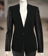 Load image into Gallery viewer, Helmut Lang Jacket Size 2
