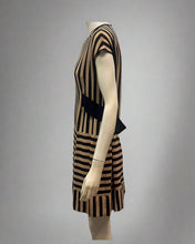 Load image into Gallery viewer, Fendi Silk Dress Size 40
