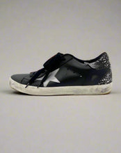 Load image into Gallery viewer, Golden Goose Leather Sneakers Size 37
