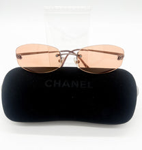 Load image into Gallery viewer, Chanel Sunglasses - Incl Box
