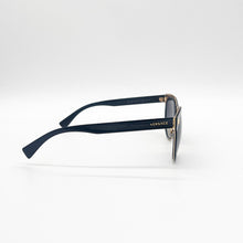 Load image into Gallery viewer, Versace Sunglasses (incl case) O/S
