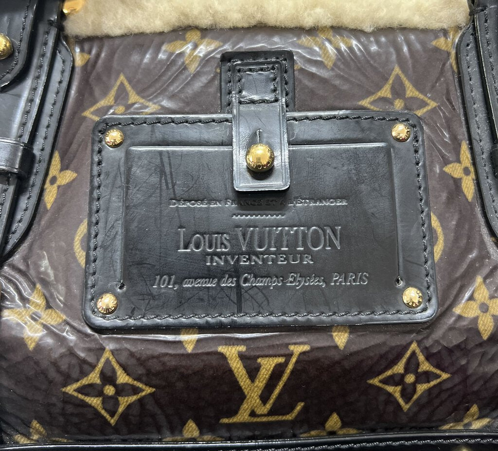 2007 Limited Version Louis Vuitton Monogram Shearling Storm M95574 LV  Handbag