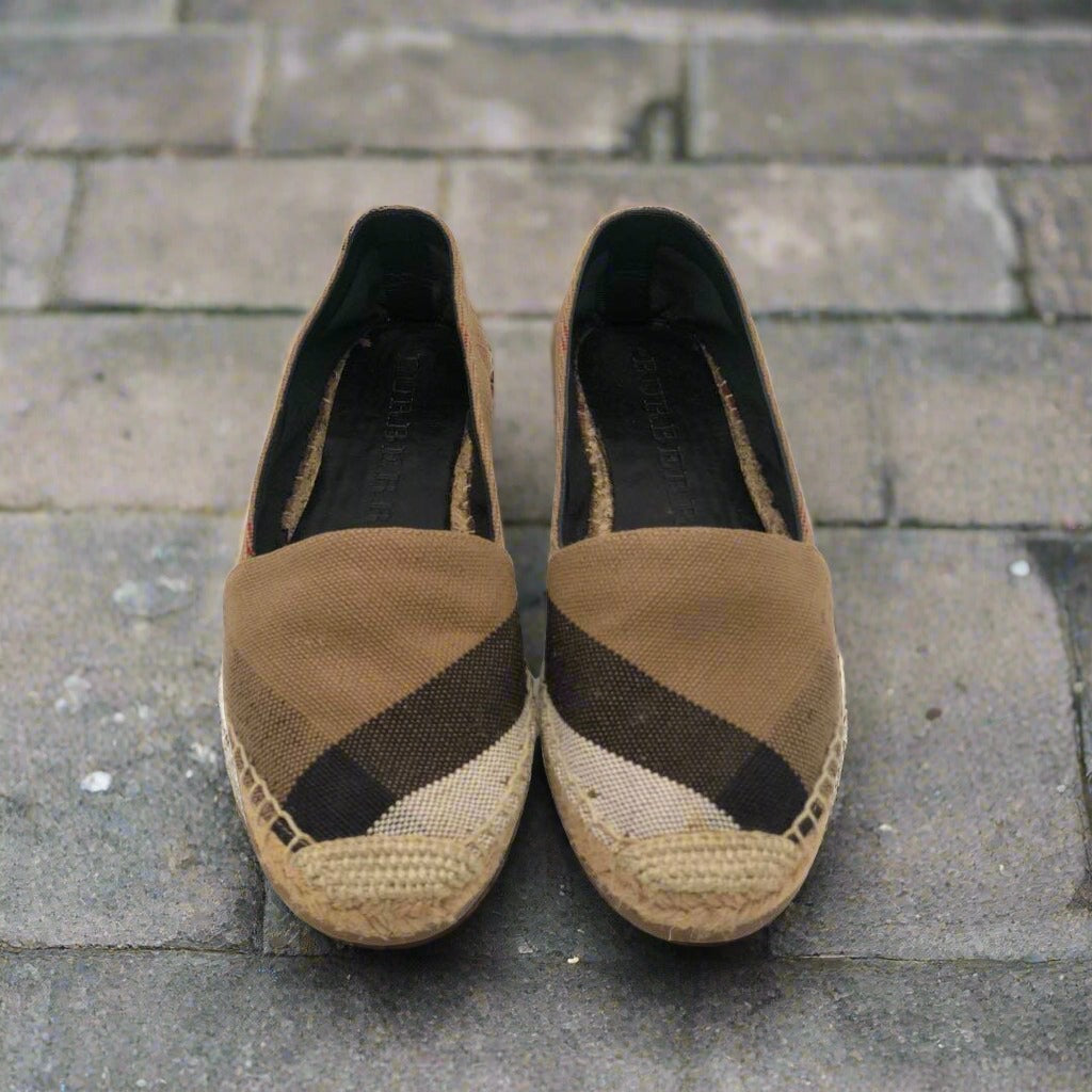 Burberry Loafers Size 37