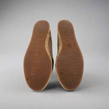 Load image into Gallery viewer, Burberry Loafers Size 37
