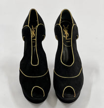 Load image into Gallery viewer, YSL Shoes Size 39
